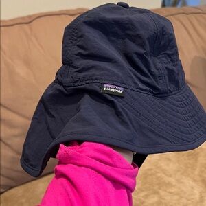 Patagonia Dark Blue Adventure Hat (kids)